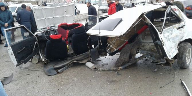 Van’da 2 Ayrı Trafik Kazası; 5 Yaralı