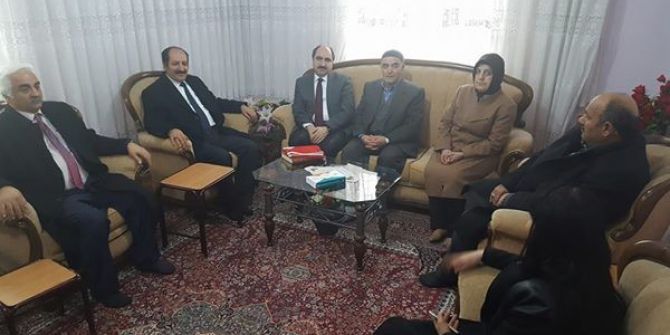 Başkan Soğanda Şehit Ailelerini Ziyaret Etti