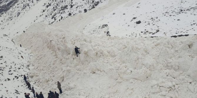 Van-çatak Karayolu Tek Şeritten Ulaşıma Açıldı