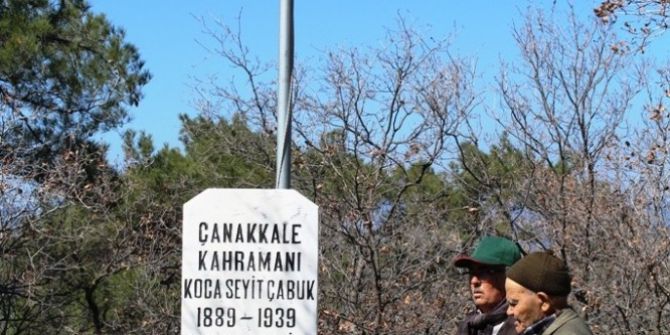 Koca Seyit Onbaşı Kabri Başında Anıldı