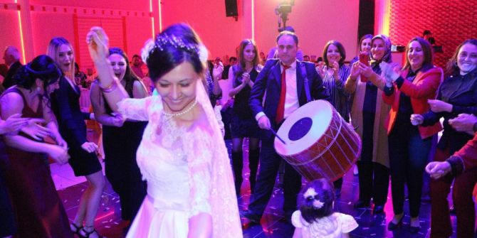 Ukraynalı Gelin Türk Gelenekleri İle Evlendi