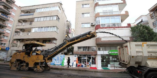 Karşıyaka’nın Sokakları Güzelleşiyor