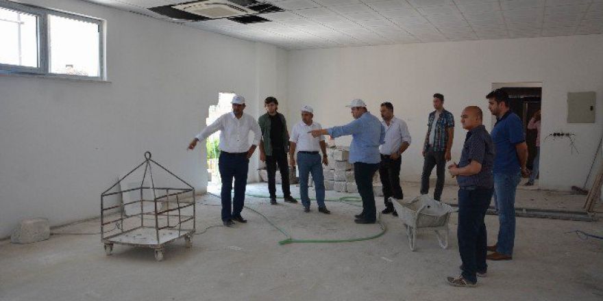 Başkan Kara, Kadınlar Spor Ve Sağlık Merkezi’nde İncelemede Bulundu