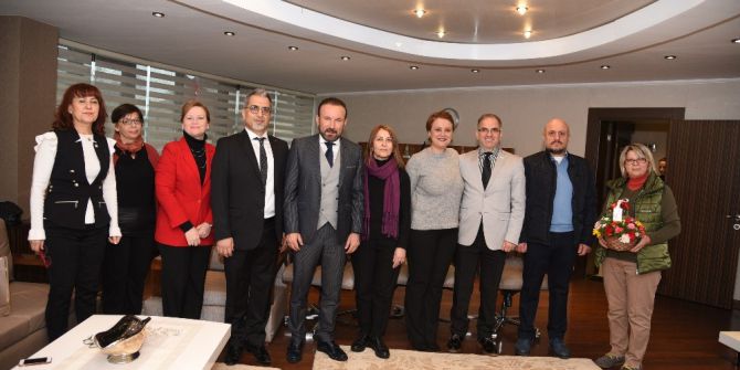 Başkan Doğan, “İzmit Lisesi Bir Markadır”