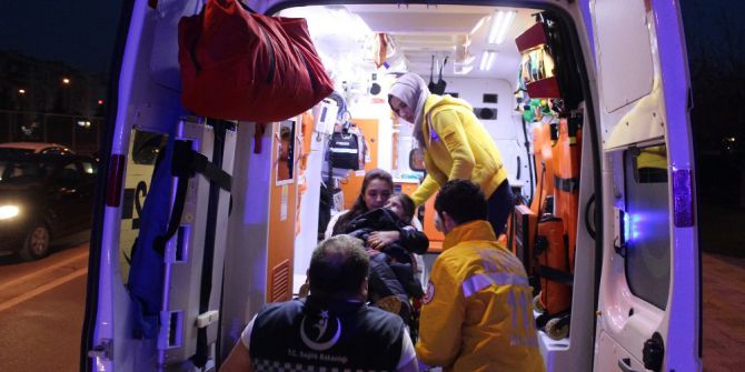 Kocaeli’de Trafik Kazası: 5 Yaralı