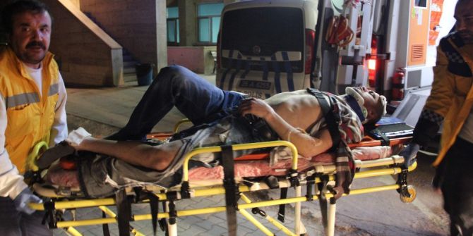 Eskişehir’de 4. Kattan Düşen Genç Ağır Yaralandı