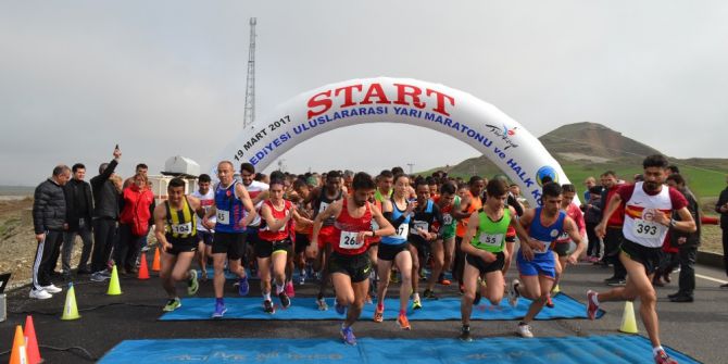 Batman’da Yarı Maratonu Düzenlendi