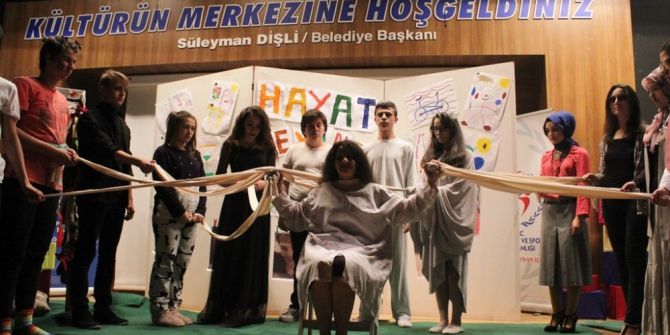 Skeç Yarışmasında Zirve Sakarya Cemil Meriç Lisesinin Oldu