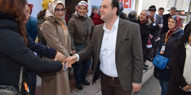 Ak Parti’nin Mahalle Ziyaretleri