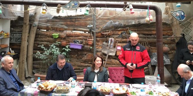 Milletvekili Günay, Dak Gönüllüleriyle Buluştu