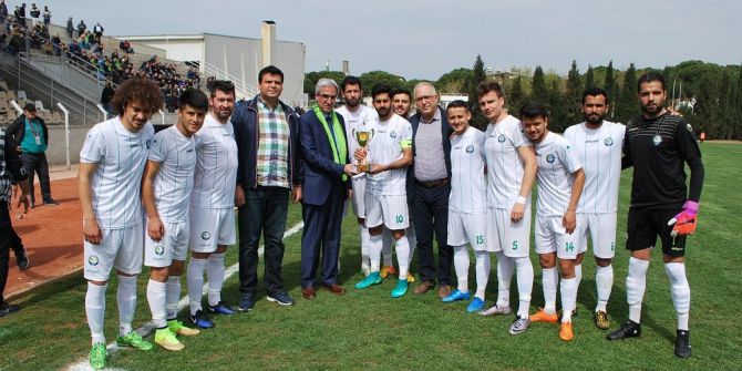 Salihli Belediyespor, 3 Puanı 2 Golle Aldı