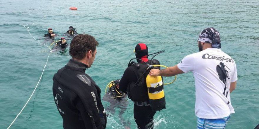 Çanakkale Şehitleri İçin Boğaza Dalış Yaptılar
