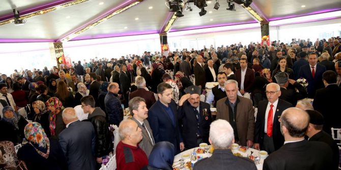 Tokat’ta Şehit Aileleri Ve Gaziler Onuruna Yemek Verildi