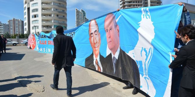Meral Akşener Mersin’de Protesto Edildi