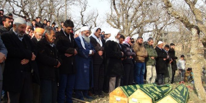 Yangın Faciasında Ölen Kardeşler Toprağa Verildi