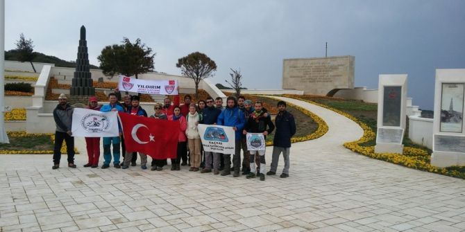 Bursalı Dağcılar Çanakkale’de Şehitleri Andı