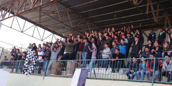 Musa Eroğlu Memleketinin Takımı Yararına Konser Verecek