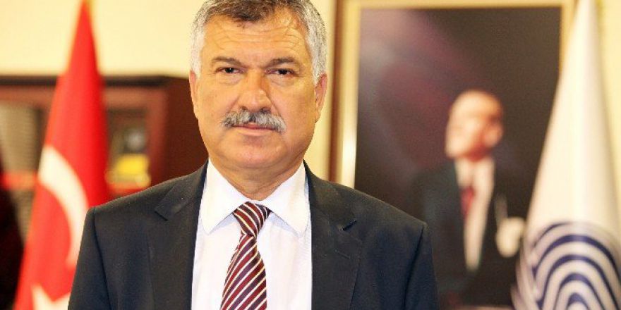 Adana’ya "Demokrasi Sokağı"