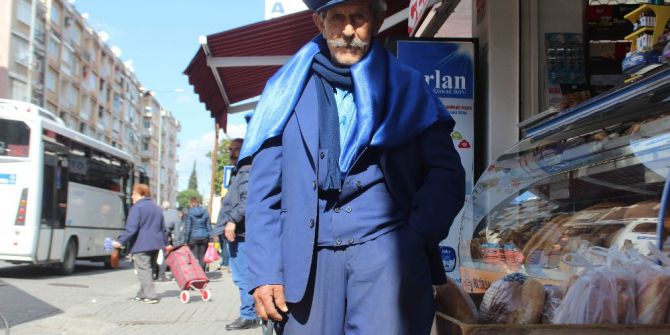 Kadın Gibi Giyinen Erkeklere Kızan Salih Dede’den İlginç Eylem