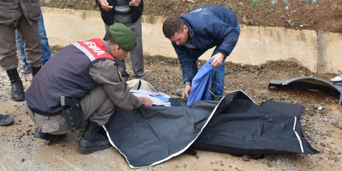 Maden İşçilerini Taşıyan Minibüs Kaza Yaptı: 2 Ölü, 1’i Ağır 24 Yaralı