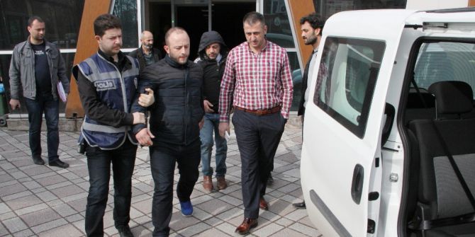 Deplasman Otobüsündeki Cinayetin Zanlıları Yakalandı