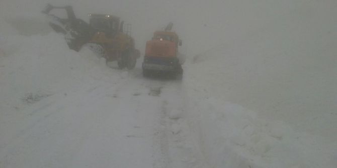 2600 Rakımda Karla Mücadele Çalışması