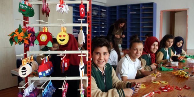 Öğrencilerden Şehit Ailelerine Destek