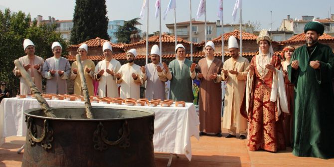 Şifalı Mesir Dualarla Karılacak