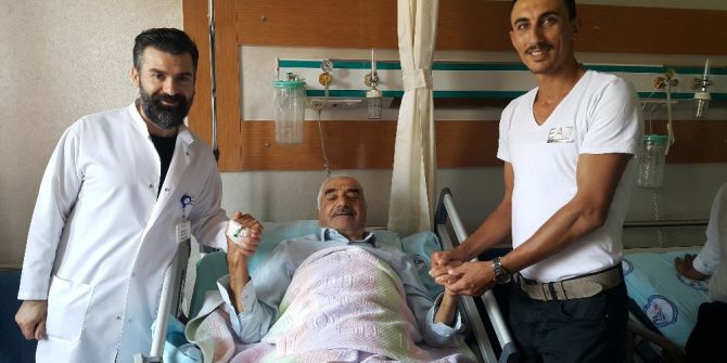 Doktoru Dinlemedi, Felç Riskiyle Karşı Karşıya Geldi