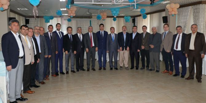 Adana’daki 15 Stk’dan ‘Evet’ Çağrısı