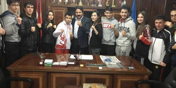 Seyitgazi’den 2 Şampiyon