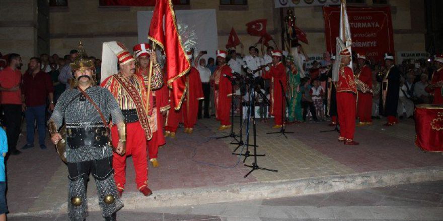 Biga’da ’Mehteranlı’ Demokrasi Nöbeti