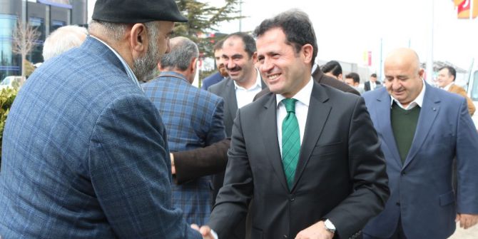 Altunyaldız, Sanayicilerle Bir Araya Geldi