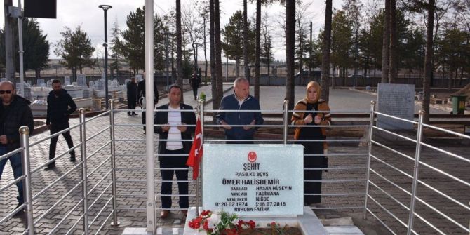 Başkan Şehit Halisdemir’in Kabrini Ziyaret Etti