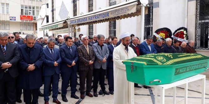 Eski Başhekim Dualarla Uğurlandı