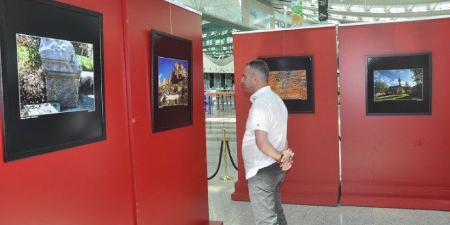 32 Fotoğrafçının Gözünden Başkent