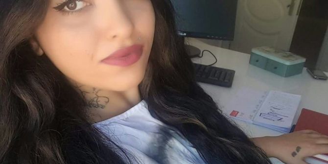 Antalya’da Otomobilin Önüne Atlayan Genç Kızın Durumu İyiye Gidiyor