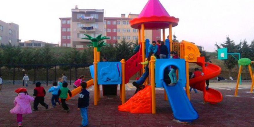 Süleymanpaşa’da Her Mahalleye Atatürk Meydanı Ve Çocuk Oyun Alanı Yapılacak