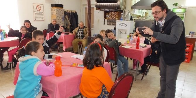 Burhaniyeli Öğrenciler Kahvehaneyi Okuma Salonu Yaptı