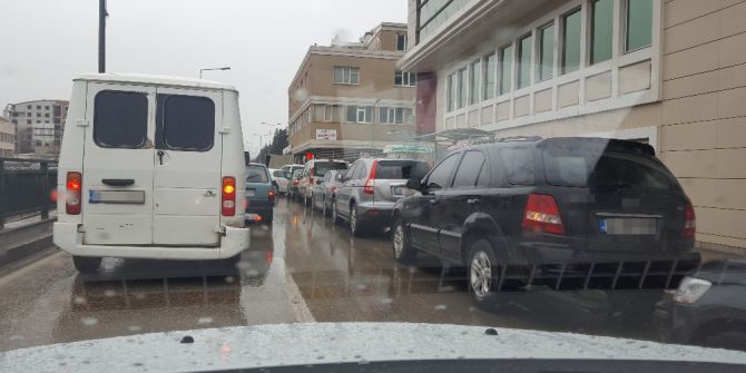 Bursa Trafiğini Duyarsız Sürücüler Kilitliyor