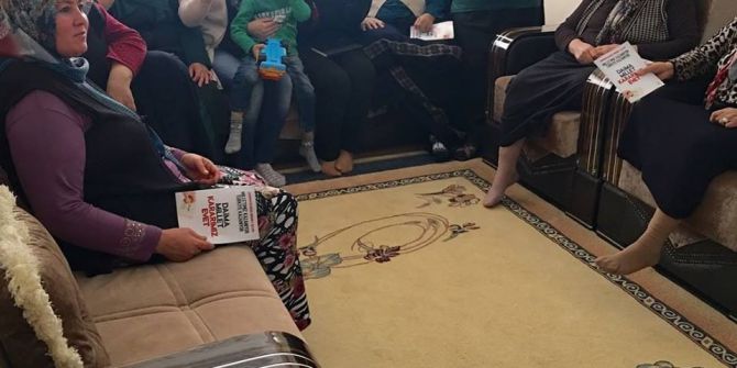 Ak Kadınlar Aralıksız Çalışıyor