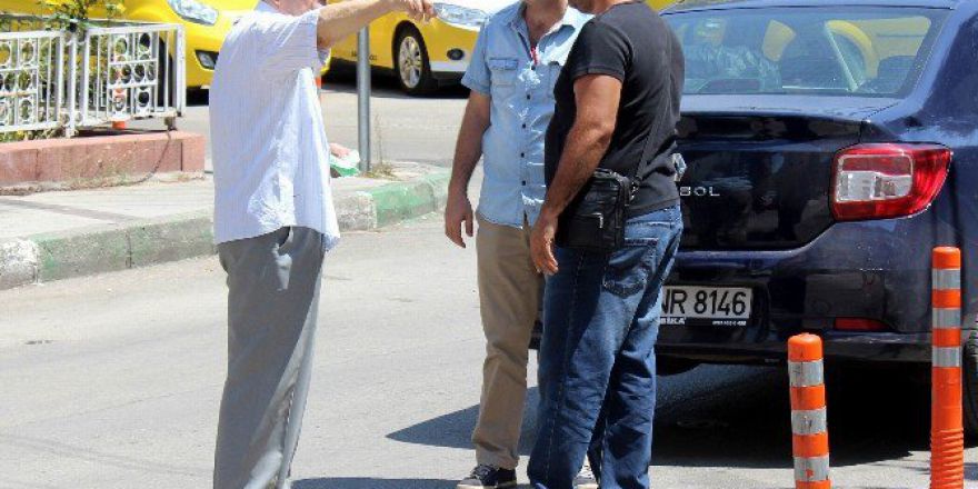 Telefon Dolandırıcıları Yaşlı Adamın 20 Bin Lirasını Dolandırdı