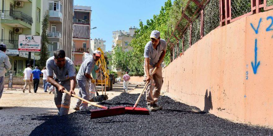 Meydankavağı Mahallesi’nde Yol Ve Kaldırım Çalışması