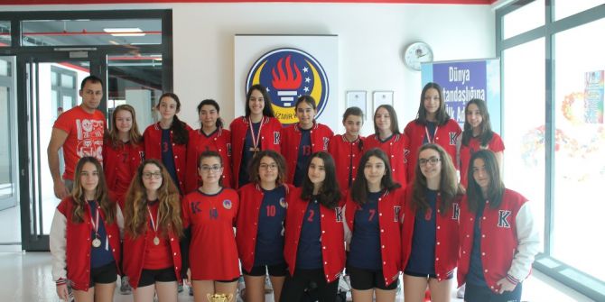 Set Kaybetmeden Şampiyon Oldular