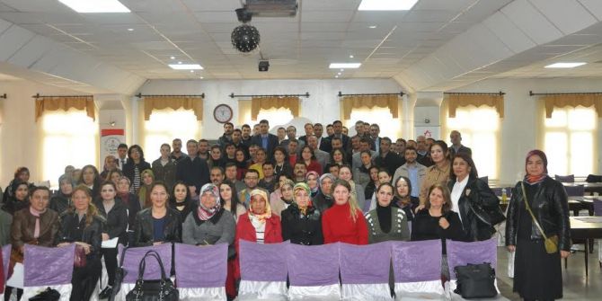 Öğretmenlere "Sosyal Girişimcilik Eğitimi"