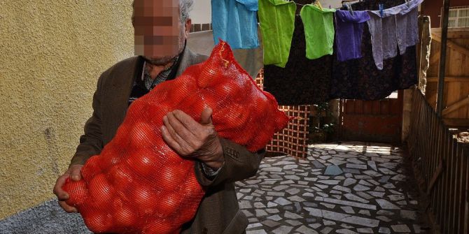 Büyükşehir Belediyesinden Kuru Soğan Yardımı