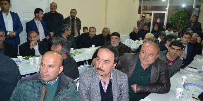 Ak Parti’de Referandum Çalışmaları Devam Ediyor