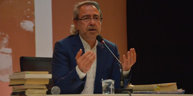 Yazar Armağan, Körfezlilerle Bir Araya Geldi