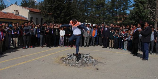 Mut’ta Nevruz Kutlamaları