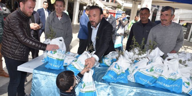 Başkan Doğan, Fidan Dağıtım Törenine Katıldı